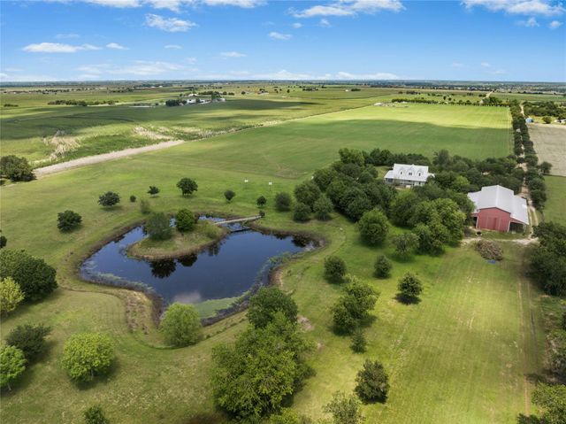 1610 County Road 463, Elgin, TX 78621