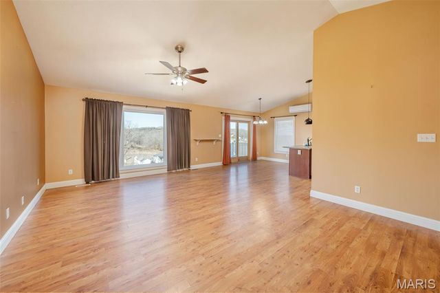 805 Douglas Street, New Haven, MO 63068