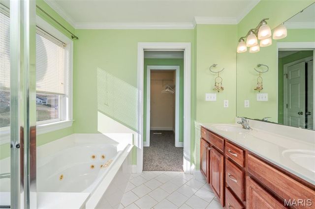 805 Douglas Street, New Haven, MO 63068