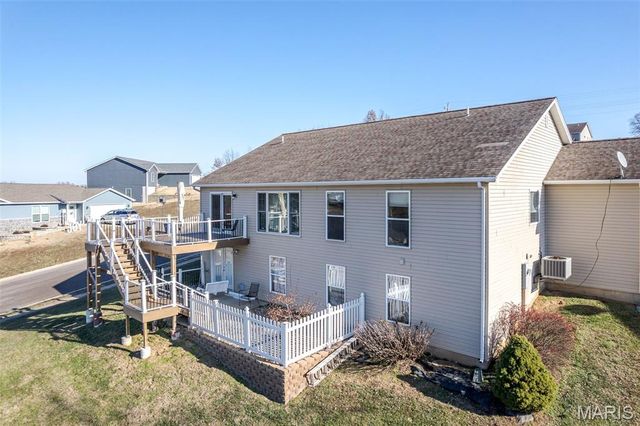 805 Douglas Street, New Haven, MO 63068