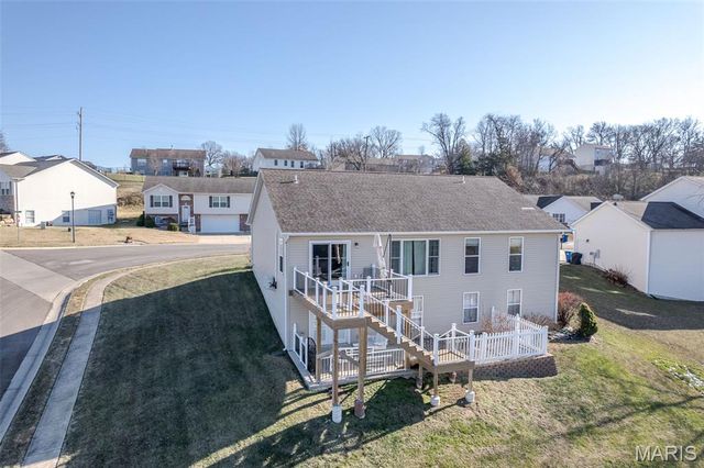 805 Douglas Street, New Haven, MO 63068