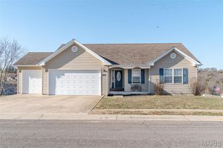 805 Douglas Street, New Haven, MO 63068