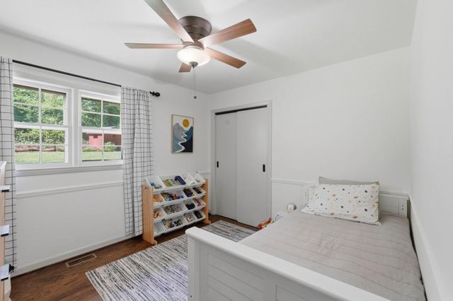 1338 Northwood Circle NE, Gainesville, GA 30501