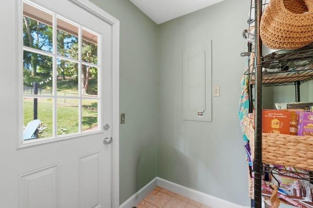 1338 Northwood Circle NE, Gainesville, GA 30501