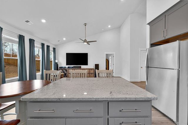 529 Overbrook Drive, Seneca, SC 29678