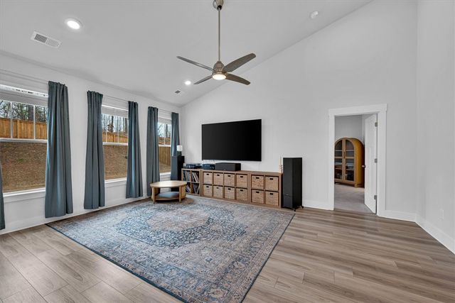 529 Overbrook Drive, Seneca, SC 29678