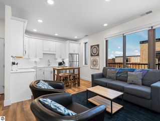131 E Eighth Street # 315, Traverse City, MI 49684