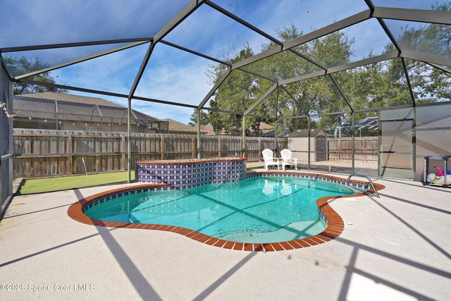 6042 Newbury Circle, Melbourne, FL 32940