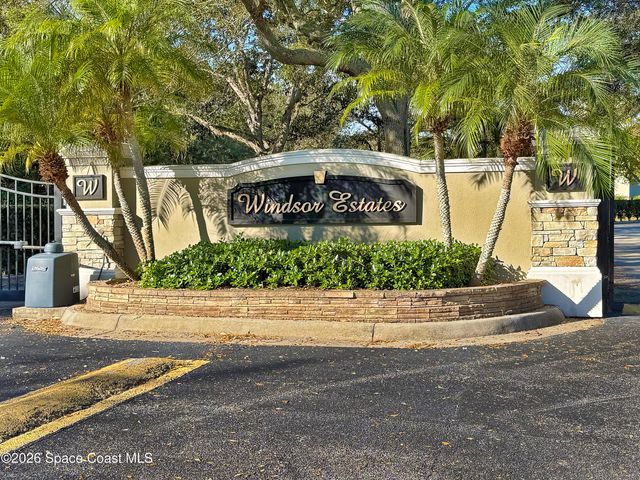 6042 Newbury Circle, Melbourne, FL 32940