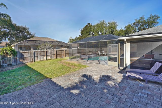 6042 Newbury Circle, Melbourne, FL 32940