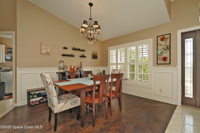 6042 Newbury Circle, Melbourne, FL 32940