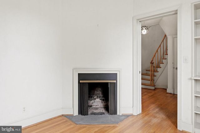 6 ACADEMY CT, Berryville, VA 22611