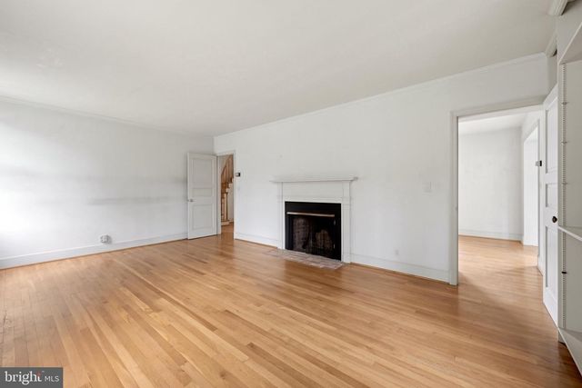 6 ACADEMY CT, Berryville, VA 22611