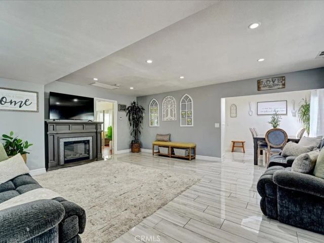 3716 Brotherton, Corona, CA 92879
