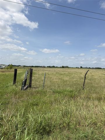 2960 County Road 1062, Greenville, TX 75401