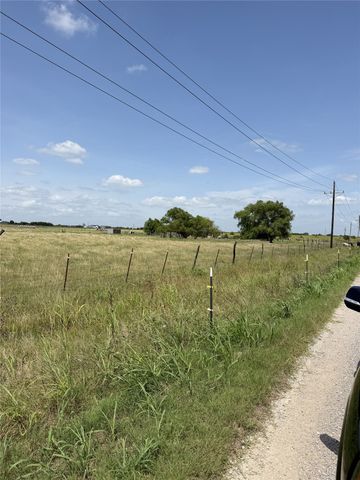2960 County Road 1062, Greenville, TX 75401