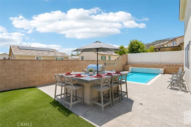 11056 Guffey Ranch Way, Corona, CA 92883