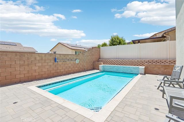 11056 Guffey Ranch Way, Corona, CA 92883