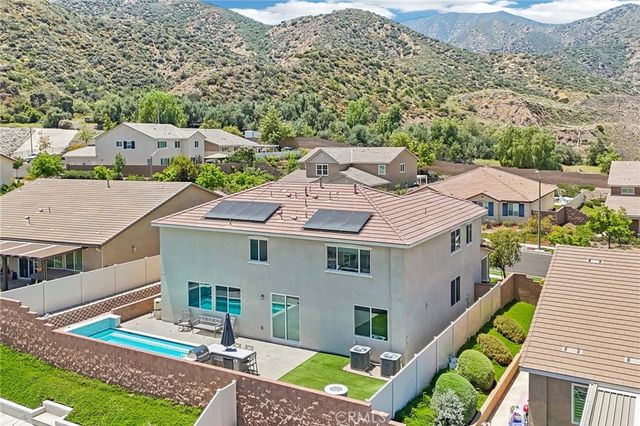 11056 Guffey Ranch Way, Corona, CA 92883