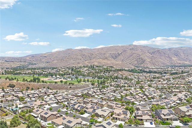 11056 Guffey Ranch Way, Corona, CA 92883
