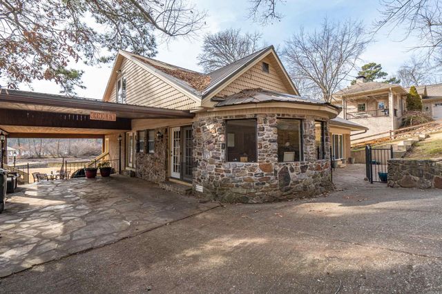 563 Kirschwood Dr Drive, Hot Springs, AR 71913