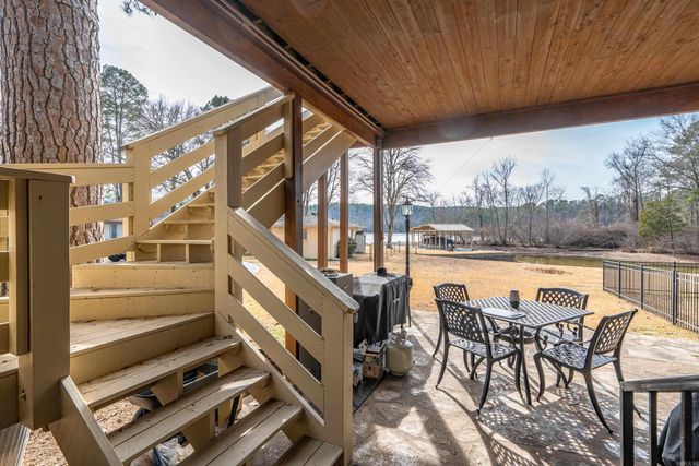 563 Kirschwood Dr Drive, Hot Springs, AR 71913