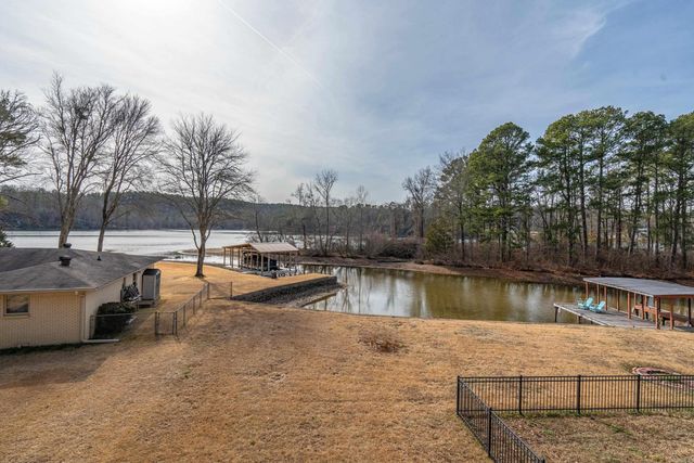 563 Kirschwood Dr Drive, Hot Springs, AR 71913