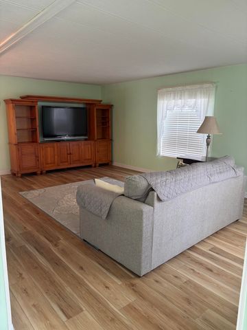 153 Camino Del Rio, Port St Lucie, FL 34952