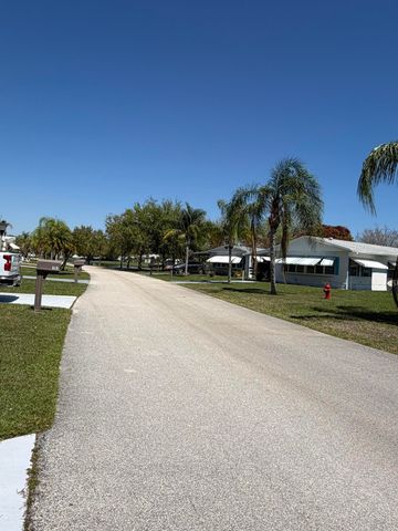 153 Camino Del Rio, Port St Lucie, FL 34952