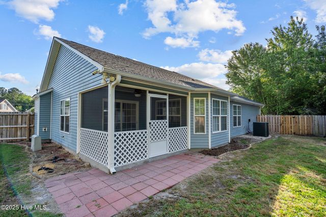 1813 Chicory Circle, Leland, NC 28451