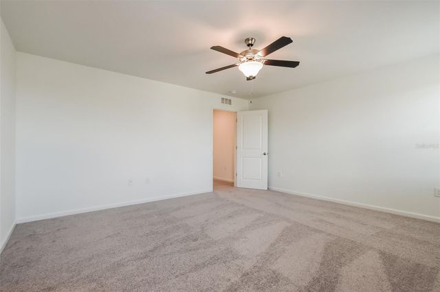 2042 HEMINGWAY CIRCLE, Groveland, FL 34736