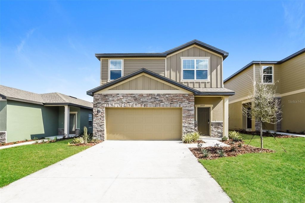 2042 HEMINGWAY CIRCLE, Groveland, FL 34736