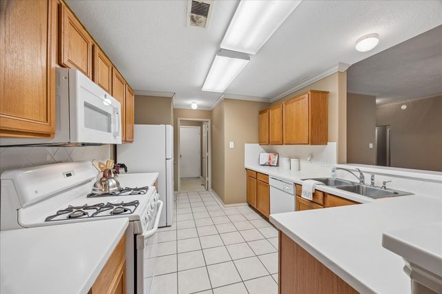 5396 Morgans Landing Lane, Alvin, TX 77511