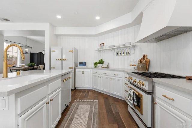 3153 Amberwood Lane, Escondido, CA 92027