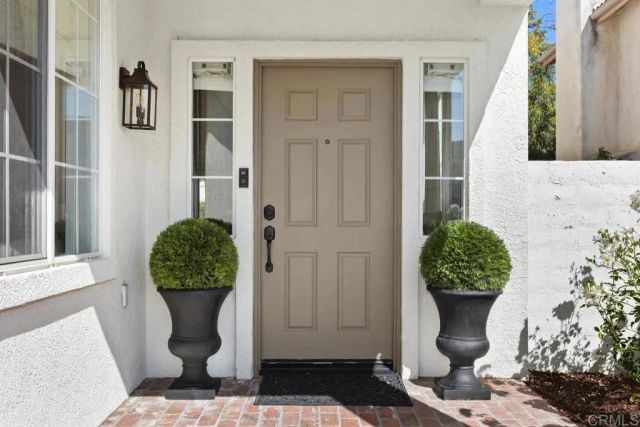 3153 Amberwood Lane, Escondido, CA 92027