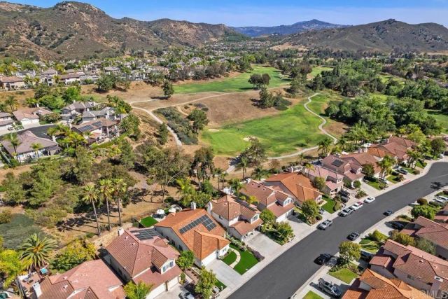 3153 Amberwood Lane, Escondido, CA 92027