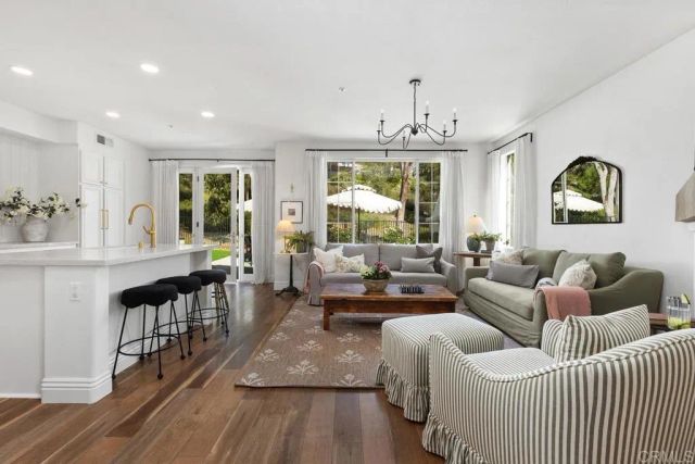 3153 Amberwood Lane, Escondido, CA 92027