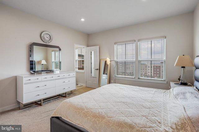 46324 MOUNT KELLOGG TER, Sterling, VA 20164