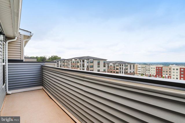 46324 MOUNT KELLOGG TER, Sterling, VA 20164