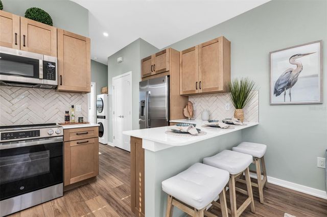 6165 TALON BAY DRIVE 72, North Port, FL 34287