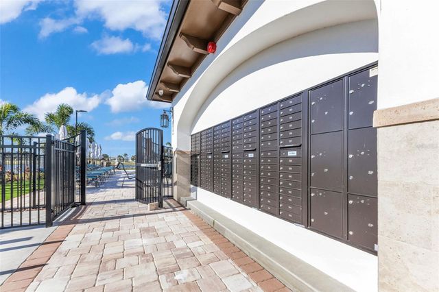 6165 TALON BAY DRIVE 72, North Port, FL 34287