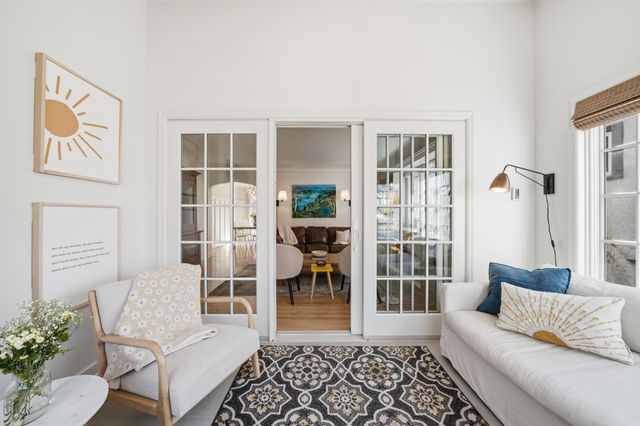 5221 Ewing Avenue S, Minneapolis, MN 55410