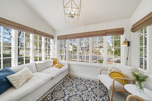 5221 Ewing Avenue S, Minneapolis, MN 55410