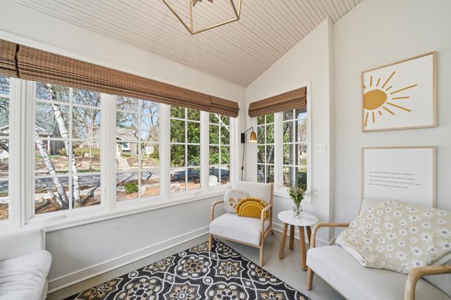 5221 Ewing Avenue S, Minneapolis, MN 55410