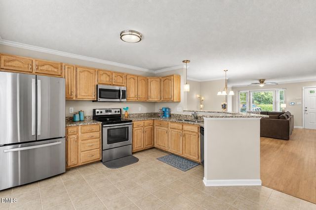 200 Standish Drive, Chapel Hill, NC 27517