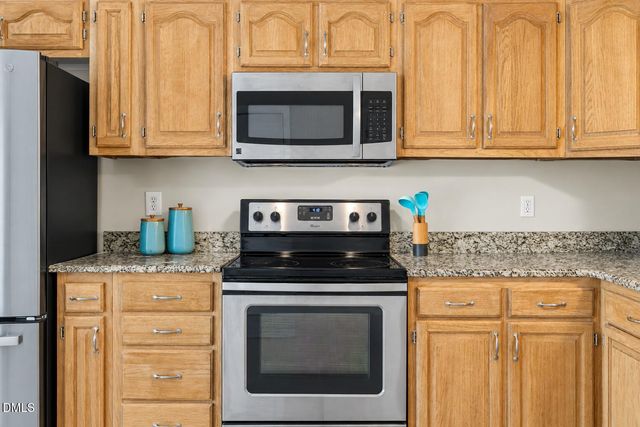 200 Standish Drive, Chapel Hill, NC 27517
