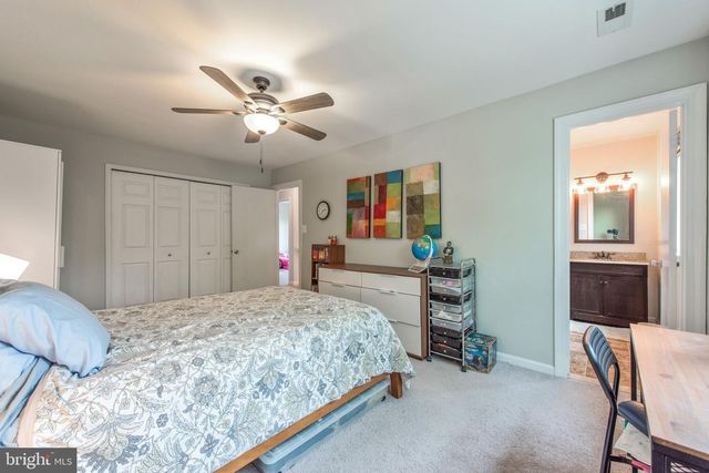 10343 BUSHMAN DR, Oakton, VA 22124