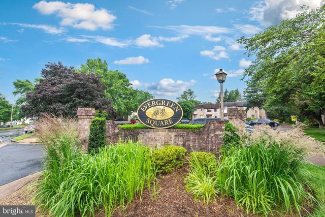 10343 BUSHMAN DR, Oakton, VA 22124
