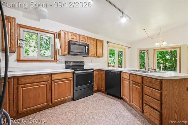 11471 31 Mile Road, Washington, MI 48095
