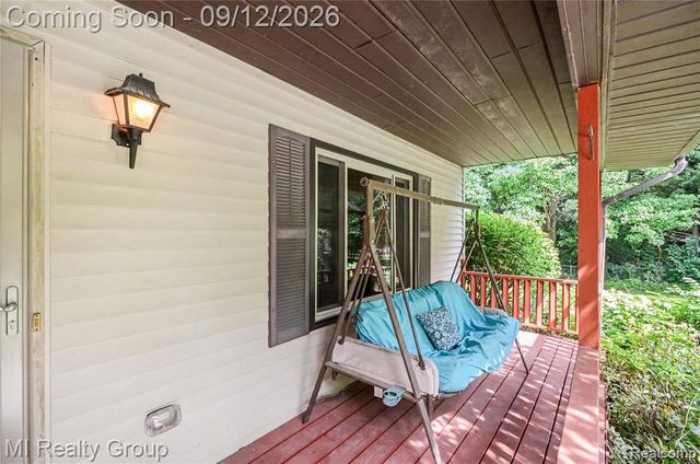 11471 31 Mile Road, Washington, MI 48095